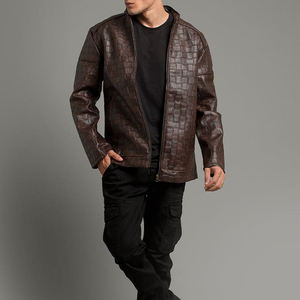 Chaqueta de Cuero Personalizada a la Moda para Hombre, Estilo Urbano, Impermeable y Resistente al Viento, con Cuello Alto, para la Temporada de Invierno - Product Image 4