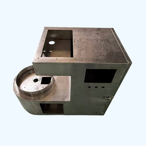 Services de fabrication sur mesure de tôles métalliques, pliage, soudage et assemblage d'accessoires en acier inoxydable pour boîtes et enceintes métalliques - Product Image 1