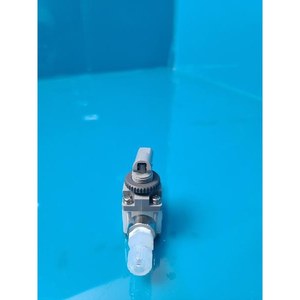CKD TMDZ02-6-2 Utilisé comme pièce détachée d'équipement semi-conducteur d'occasion - Product Image 1