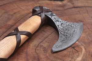 Hacha Táctica Tomahawk de Acero Inoxidable Hecha a Mano por BA Enterprises, 18 Pulgadas, Mango de Madera de Palisandro, Hacha Vikinga Personalizada para Campismo al Aire Libre - Product Image 2