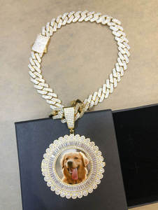 Colgante Redondo Personalizado con Foto, Plata, Moissanita, Diamante, Colgante de Lujo Estilo Hip Hop - Product Image 2
