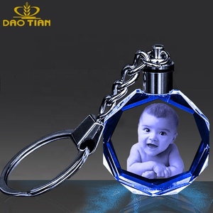 K9 Clear Crystal Images Crystal Glass Keychain Custom Laser Engraving Crystal 3D Photo Keychain with Changeable LED Light
