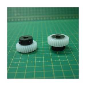 PIÈCES DE MACHINE À COUDRE DOMESTIQUE 11226 GEAR FABRIQUÉES À TAIWAN - Product Image 1