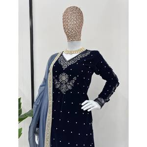 Ensemble de costume pour femmes de créateur avec fil et rivet Moti Lace Border-Tenue de soirée élégante - Product Image 2