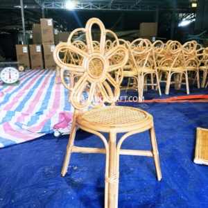 Silla Infantil de Ratán Hecha a Mano, la Más Vendida, para Decoración de Fiestas de Cumpleaños, Venta al por Mayor, OEM, ODM, Fábrica en Vietnam - Product Image 2