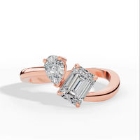 Exquisito Anillo Curvo Toi Et Moi con Esmeralda y Diamantes Cultivados en Laboratorio con Corte Pera |   Plata de Ley 925 con Certificación IGI, Moderna y de Lujo