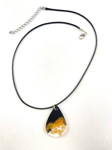 Handcrafted new <b>resin</b> pendant custom color <b>resin</b> <b>crafted</b> indian women jewelry new trending - Product Image 3