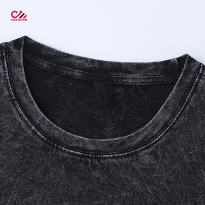T-shirt gris oversize pour homme CARE MASTER avec impression photo blanche, col rond, manches courtes, style streetwear, en jersey de coton - Product Image 4