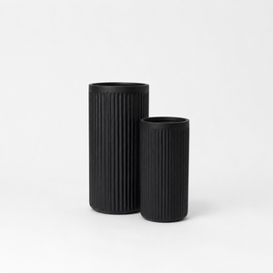 Lot de 2 pots de jardin cylindriques hauts et côtelés blancs en fibre de verre, faits main, pour extérieur et intérieur, décoration moderne pour patio - Product Image 5