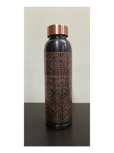 Bouteille d'eau classique en cuivre faite à la main avec conception anti-fuite pour le yoga, la gym et les activités de plein air - Product Image 1