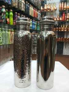 Botella de Agua de Cobre Martillado y Grabado de 34oz, Cobre Sólido Puro, Botella de Agua Antibacteriana para Yoga, Contenedor de Agua Alcalina Natural - Product Image 6