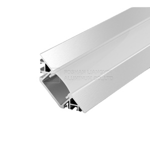 Profils de murs-rideaux en aluminium 6063/6061 T5 T6 Fabricant OEM Revêtement en poudre - Product Image 2