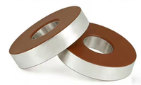 Kapasitor Disc Feedthrough CT52 910PF X7R dengan Diameter Luar 1.5 Mm Diameter Dalam 0.8 Mm Tegangan Operasi 25V untuk Modul PCB