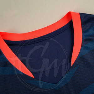 Tenue de football Active Play, tissu léger et à séchage rapide, idéale pour l'entraînement sportif en équipe et les tournois. - Product Image 3