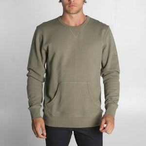 Sweat-shirt pour homme avec coutures doubles durables et design fin et épuré pour un confort quotidien et une touche de style. - Product Image 1