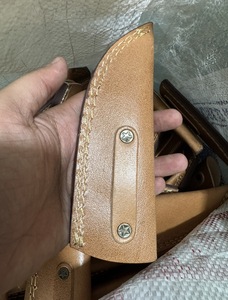 Couteau de chasse/camping artisanal en acier Damas de qualité industrielle, manche en bois, pointe droite, 23 cm, haute qualité, garantie 3 ans - Product Image 6