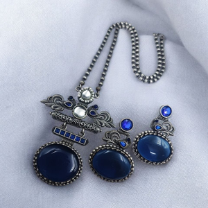 Conjunto de Joyería de Plata Oxidada con Piedra Ovalada Azul para Mujer, para Fiestas, de Om Fashion Studio - Product Image 1