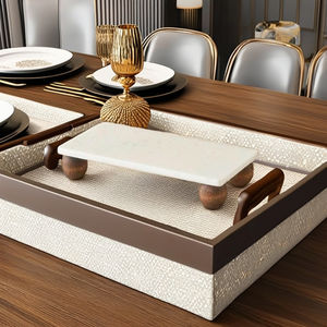 Plateau de service moderne en marbre et avec poignée en laiton, idéal pour la maison, la chambre à coucher, la cuisine et autres. - Product Image 1