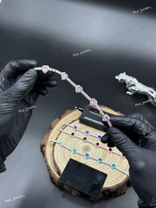 Pulsera de tenis de lujo para mujer de plata 925 con moissanita, piedras rosas de corte corazón y engaste de garras, joyería nupcial - Product Image 3