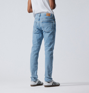Jean en denim délavé coupe droite taille mi-haute pour homme Daniry Industry – Tissu en coton respirant et écologique - Product Image 3
