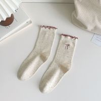 Chaussettes antibactériennes pour femmes, mi-mollet, à volants, tendance automne, polyvalentes, mignonnes, avec nœud en dentelle, chaussettes longues pour étudiantes