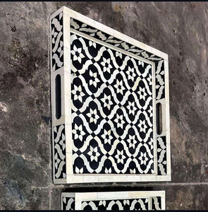 Bandeja Roja Antigua con Incrustaciones de Hueso, Bandeja Elegante Hecha a Mano por Diseñadores para Centro de Mesa, Servicio y Organización del Hogar, Venta al por Mayor desde India - Product Image 2