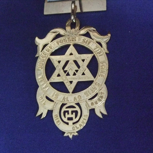 Meilleures ventes : Bijou de poitrine maçonnique de grade, qualité supérieure, sur mesure, pour insignes maçonniques, nouveau style, personnalisable - Product Image 2