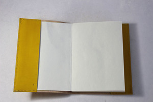 Papier adouci de couleur jaune avec motif de bananier en relief sur le devant, imprimé, 100 feuilles, magnifique journal relié en cuir - Product Image 3