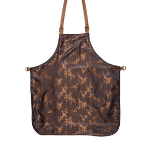 Capa de Peluquería de Cuero, Delantal Marrón Ajustable y Duradero con Bolsillos y Detalle de Cadena - Product Image 4