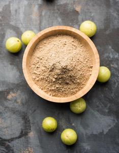 Poudre d'Amla indienne pure de qualité supérieure, complément alimentaire naturel à base de plantes pour la croissance des cheveux, la santé de la peau et la vitalité, disponible à la vente - Product Image 1