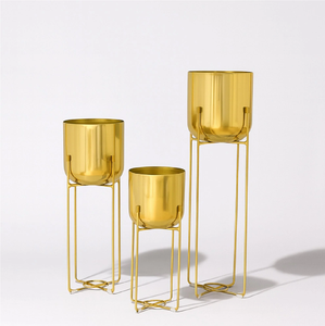 <b>Gold</b> Luxury Brass Planter Pot Indian Hot Seller Brass Planters and Pots Garden Supply Multiple Brass Planter Pot - Product Image 1