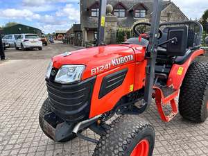 Tracteur compact d'occasion et neuf de haute qualité pour B1241 22HP 4WD à transmission par engrenages multifonctionnel avec garantie de 3 ans - Product Image 5
