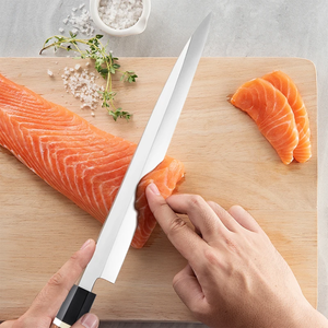 Couteaux Yanagiba professionnels japonais LEGACY BLADES pour sashimi, sushi et filetage, fabriqués à la main en acier à haute teneur en carbone, manche en bois, ambidextres - Product Image 5