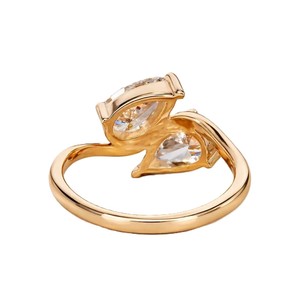 DEF Color VS VVS Clarity 10K 14K 18K Solid Solid Gold Pear Lab Grown Diamond Toi Et Moi Ring Platinum Two Stone Engagement Ring - Product Image 4
