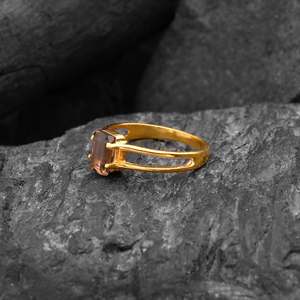 Anillo de Cuarzo Ahumado con Corte Esmeralda, Plata de Ley 925, Chapado en Oro Vermeil de 14K, Anillo de Cóctel Elegante, Regalo para Mujer - Product Image 4