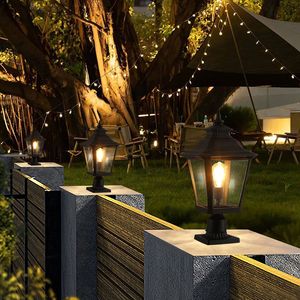 Paquete de 2 Faroles de Columna de Vidrio para Exteriores, Luces Versátiles para Caminos con Soporte para Múltiples Tipos de Bombillas - Product Image 4