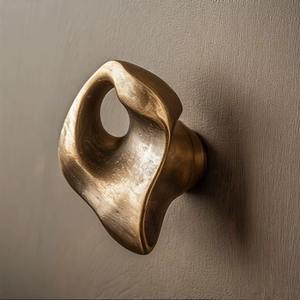 Pomo de puerta metálico de la más alta calidad que mejora tanto la funcionalidad como la apariencia de las puertas - Product Image 1