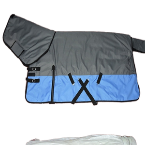 Manta de Invierno para Caballo 100% Impermeable y Transpirable, Ripstop, 1200D, Peso Medio, Dos Correas Abdominales, Personalizable - Product Image 1