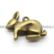 Vintage Style Metal Rabbit Keychain Brass Bunny <b>Key</b> <b>Holder</b> Cute Animal Charm for Gift and Decoration - Product Image 2