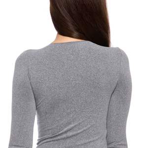 Camisetas de Manga Larga para Mujer al por Mayor de Alta Calidad / Camisetas Ajustadas de Tela No Tejida para Mujer, Transpirables y Ecológicas para la Temporada de Verano - Product Image 4