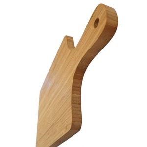 Planche à découper en bois naturel avec poignée intégrée et trou de suspension, écologique, forme rectangulaire, passe au lave-vaisselle - REHMAN CRAFT - Product Image 5