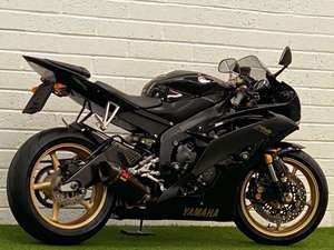 HEY - Motocicleta Deportiva Usada de Alta Velocidad R6 600 599cc Modelo 67566987 - Product Image 3