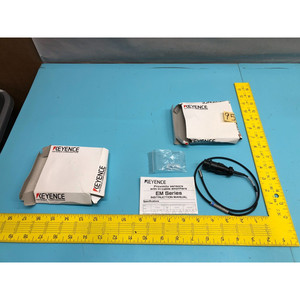 เซ็นเซอร์วัดระยะใกล้ KEYENCE EM-054 จำนวน 2 ตัว พร้อมสายในตัว - อุปกรณ์และอะไหล่เซมิคอนดักเตอร์ระดับโลกที่เชื่อถือได้ - Product Image 1