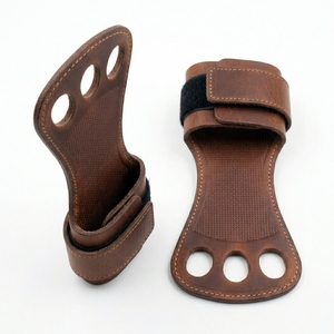 Better Movement And 3 Hole Gymnastics Grip Advanced 3 Hole Gymnastics Grip With Ergonomic Structure For Secure Handling - Product Image 4