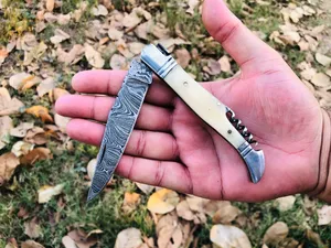 Navaja de bolsillo de Damasco hecha a mano, navaja plegable, regalo para novio, regalo de cumpleaños, regalo para él, regalo de aniversario, navaja EDC, regalo para padrinos de boda - Product Image 2