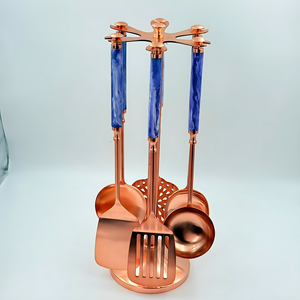 Juego de utensilios de cocina con acabado en cobre, 6 piezas, con mango de resina y soporte, utensilios de cocina vintage con acabado en cobre, portacubiertos hecho a mano. - Product Image 1