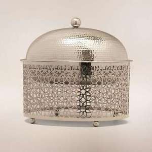 Ensemble de trois chauffe-plats métalliques décoratifs pour mariages et événements, style classique et design élégant - Product Image 2