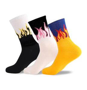 Chaussettes en coton respirantes et colorées à motif à carreaux, tendance, amusantes et originales – Grande vente - Product Image 1
