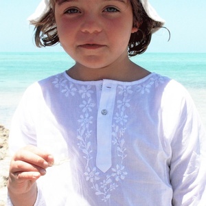 Beautiful Hippie Chic White 100% Fine Cotton Summer Long Sleeves & Loose Fitting Kaftan Or Top Having Amazing Flower Embroidery - Product Image 5