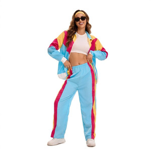 Conjunto Deportivo de Dos Piezas para Mujer, Estilo Retro, Chaqueta Roja Ligera con Cierre y Pantalones Jogger Holgados, Venta al Por Mayor - Product Image 3